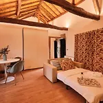 公寓 Casa Grande De Covas-Apartamentos Boutique En La Ribeira Sacra *