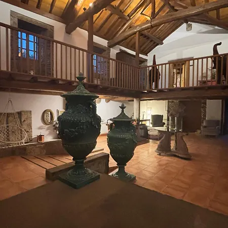 Casa Grande De Covas-rural Boutique & En La Ribeira Sacra