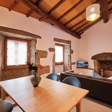 Casa Grande De Covas-rural Boutique&agroturismo En La Ribeira Sacra Apartamento *