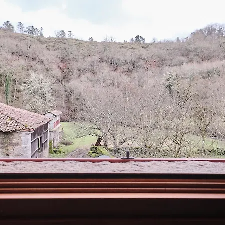 Casa Grande De Covas-rural Boutique&agroturismo En La Ribeira Sacra