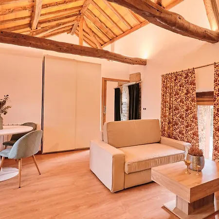 Casa Grande De Covas-rural Boutique&agroturismo En La Ribeira Sacra