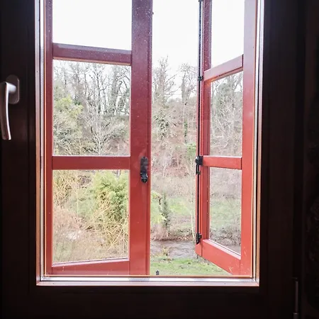 Casa Grande De Covas-rural Boutique&agroturismo En La Ribeira Sacra *
