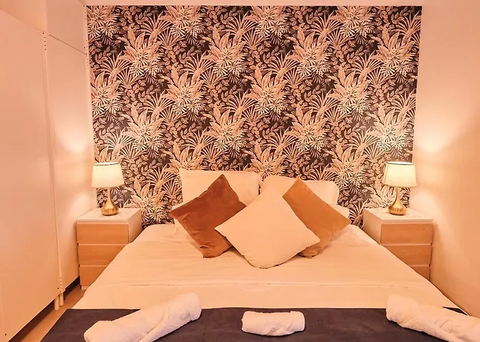 Casa Grande De Covas-Apartamentos Boutique En La Ribeira Sacra *
