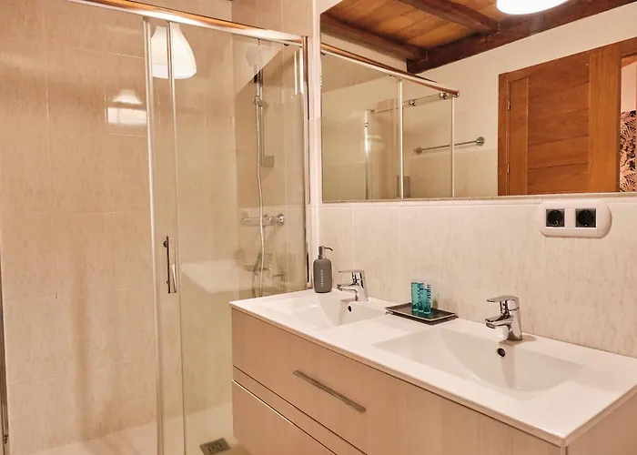Casa Grande De Covas-apartamentos Boutique Turísticos- Ribeira Sacra Taboada