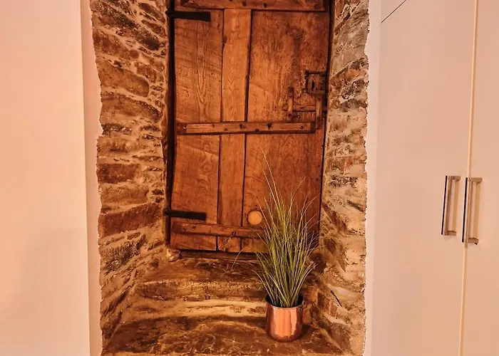 Casa Grande De Covas-Apartamentos Boutique En La Ribeira Sacra *