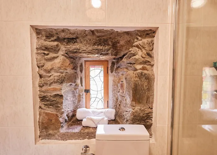 Casa Grande De Covas-Apartamentos Boutique En La Ribeira Sacra *