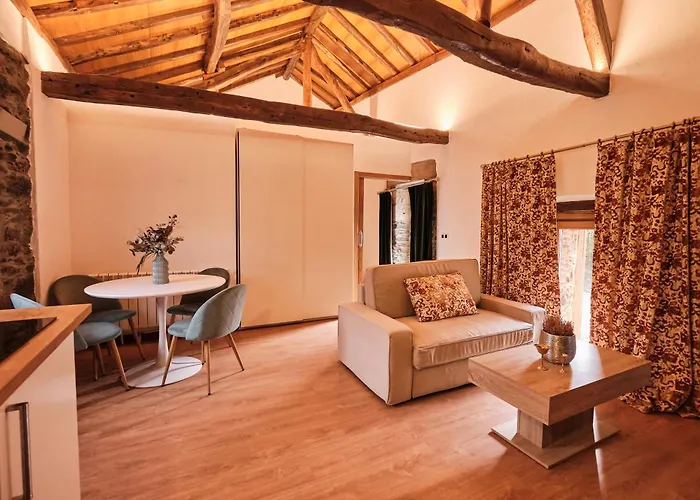 Casa Grande De Covas-apartamentos Boutique Turísticos- Ribeira Sacra Apartamento Taboada