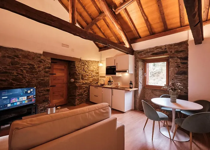 Casa Grande De Covas-Apartamentos Boutique En La Ribeira Sacra * Taboada
