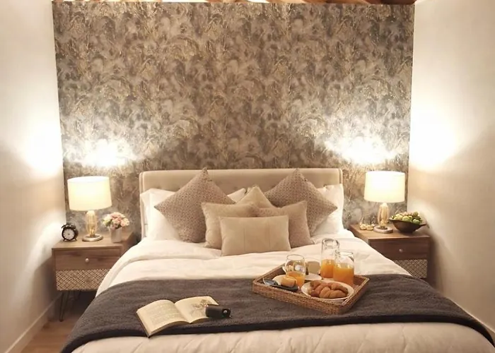 Casa Grande De Covas-apartamentos Boutique Turísticos- Ribeira Sacra *